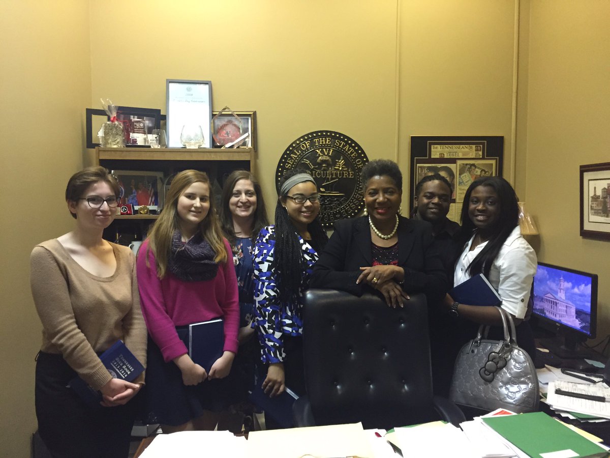 _CarrieOtt's tweet photo. Business partners provide amazing opportunities for our students! Thanks @TEA_teachers #Civication. @MyFutureMyWay https://t.co/t00ebdN9ZC