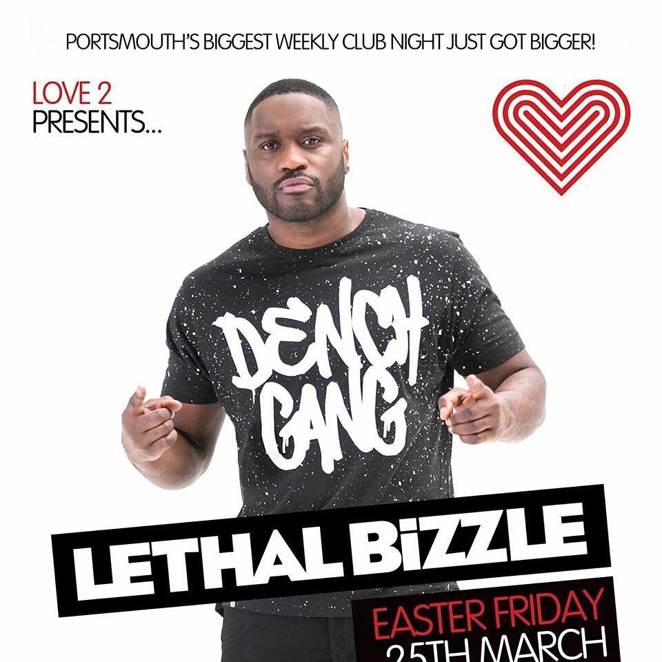 tomtankperring's tweet photo. Friday night looks like this #liqo #Portsmouth #dench #denchchat #bizzle #box #pow #festerskank https://t.co/mqzOrWsnQT