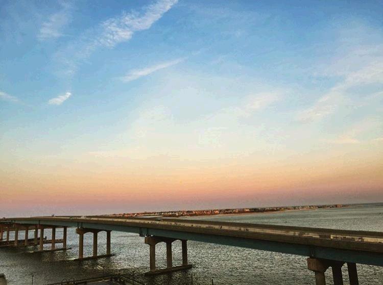 A beautiful Harrah's sunset captured by <a href="/djjoebroscoe/">DJ JOE BROSCOE</a>! #SouthJerseySunsets