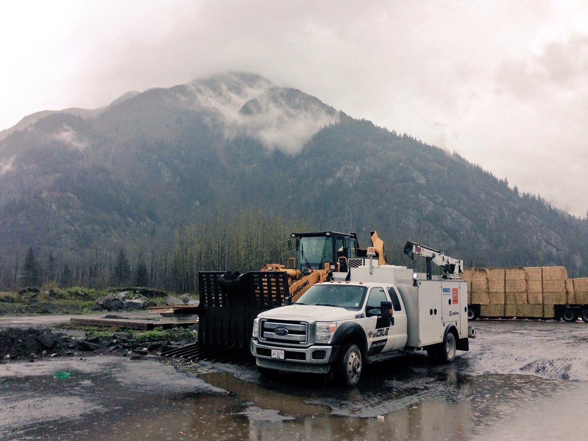 DLEtechDavid's tweet image. #pullinwrenches #dle #liugong someone did there #raindance