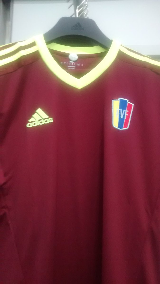 EperezF01's tweet photo. #futboltotaldirectvvenezuela https://t.co/6WjKu6vZzp