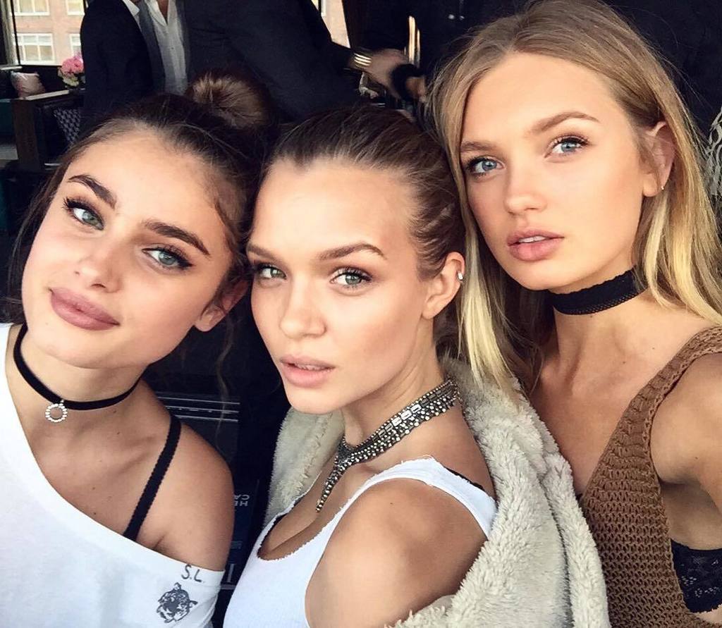 JosephinSkriver's tweet photo. Night out supporting our angel @behatiprinsloo 💋 #behatixjuicycouture https://t.co/xojStuBbQF