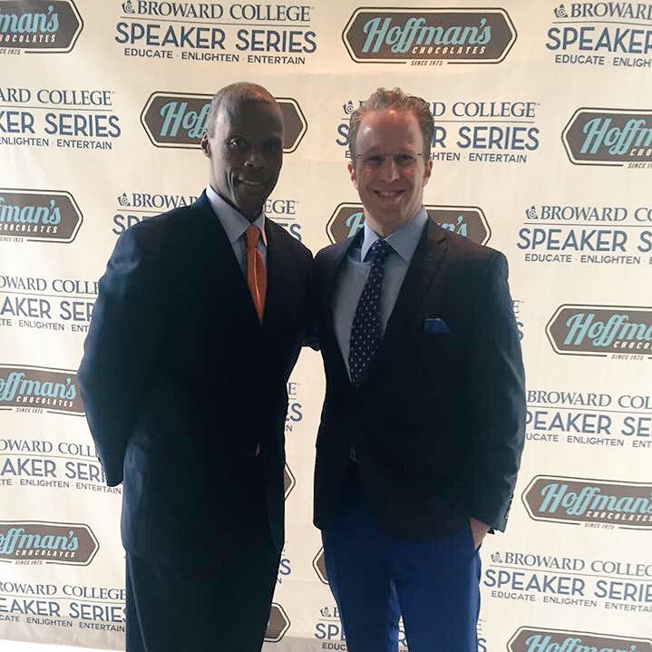 BCSpeakerSeries's tweet photo. #JCWatts with @exults President/CEO Zach Hoffman before taking the stage! #bcspeakers #bcspeakerseries #exults https://t.co/NHAbZzkPUw