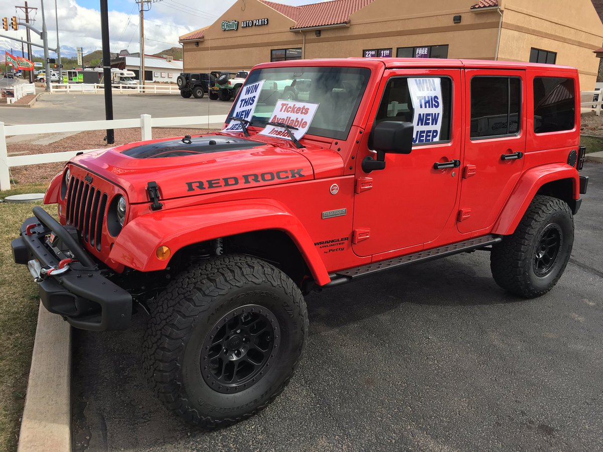JPFreek's tweet photo. Who's ready to win #1 of 50? #EJS2016 #50thEJS https://t.co/kw6XOjqOZ8
