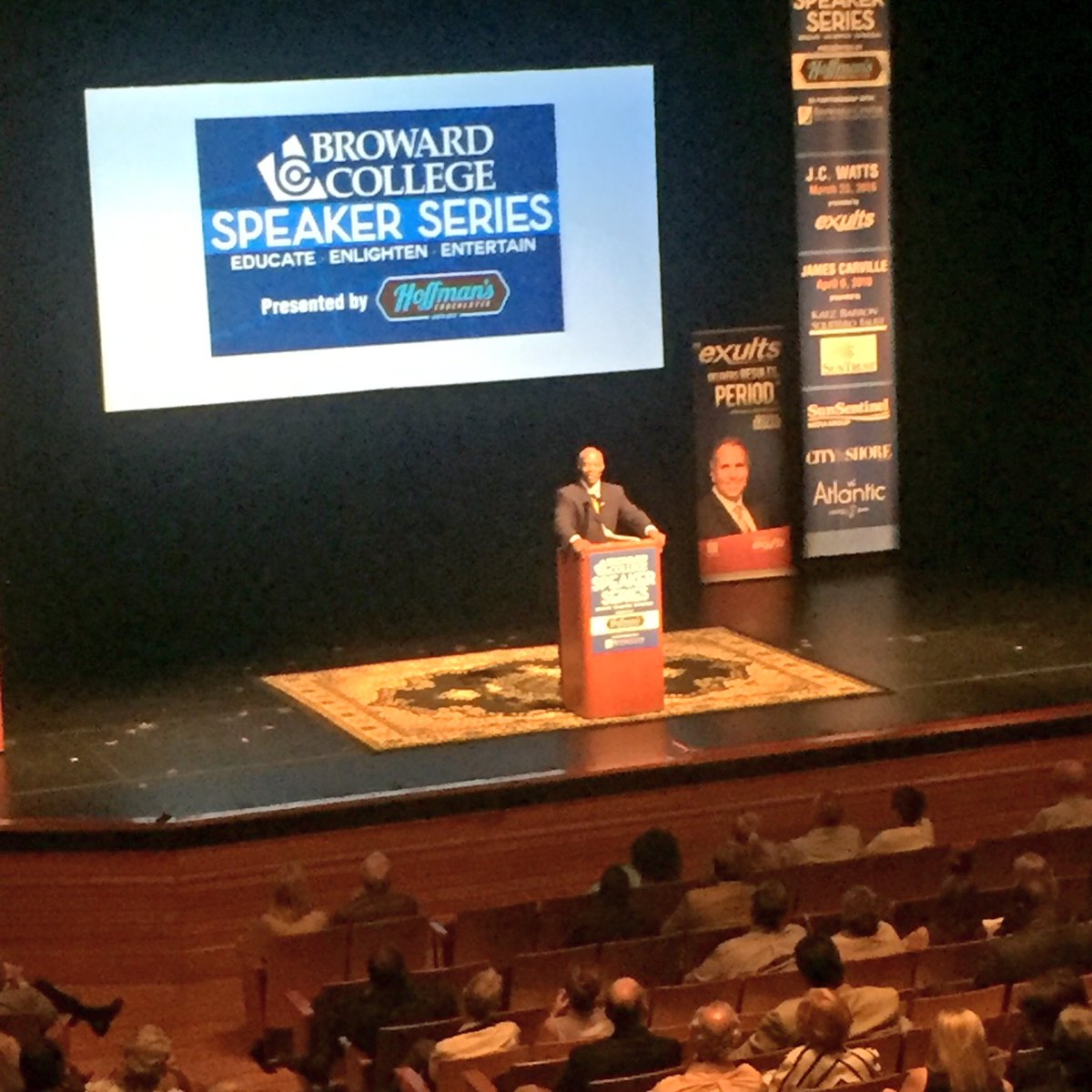 BCSpeakerSeries's tweet photo. #JCWatts takes the stage! He loved being on @BrowardCollege campus today! #bcspeakers #bcspeakerseries https://t.co/qxYP6tiUET