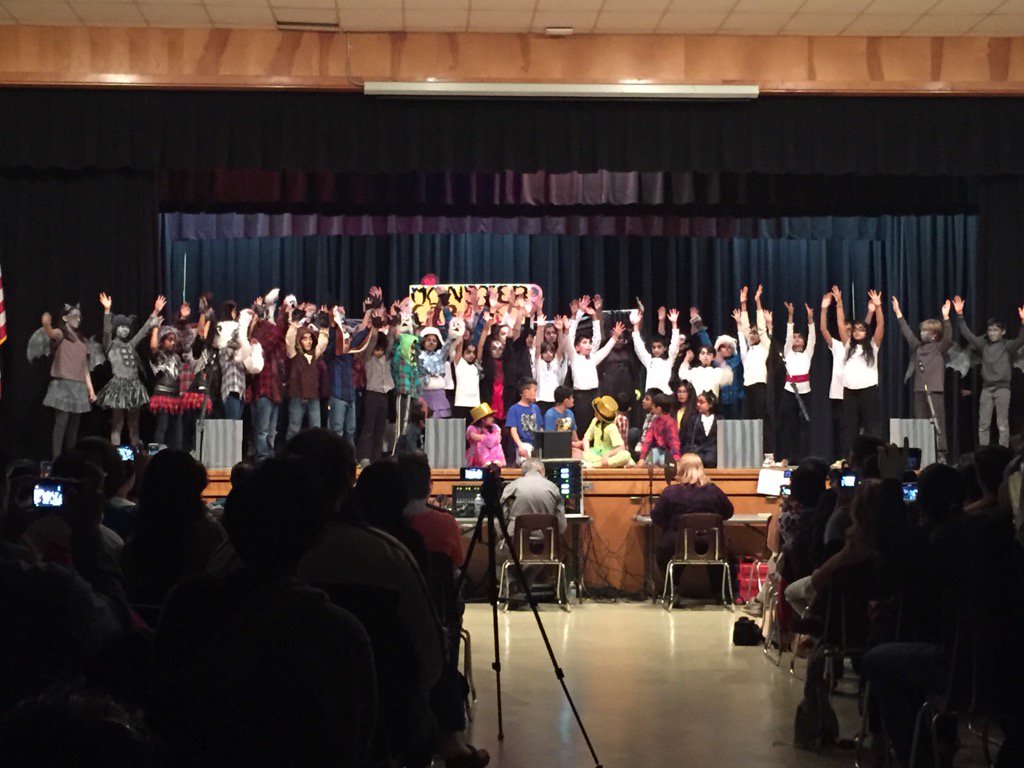 Yay Menlo!!! <a href="/mpsmusic155/">Diane Ruiz</a> #menloproud