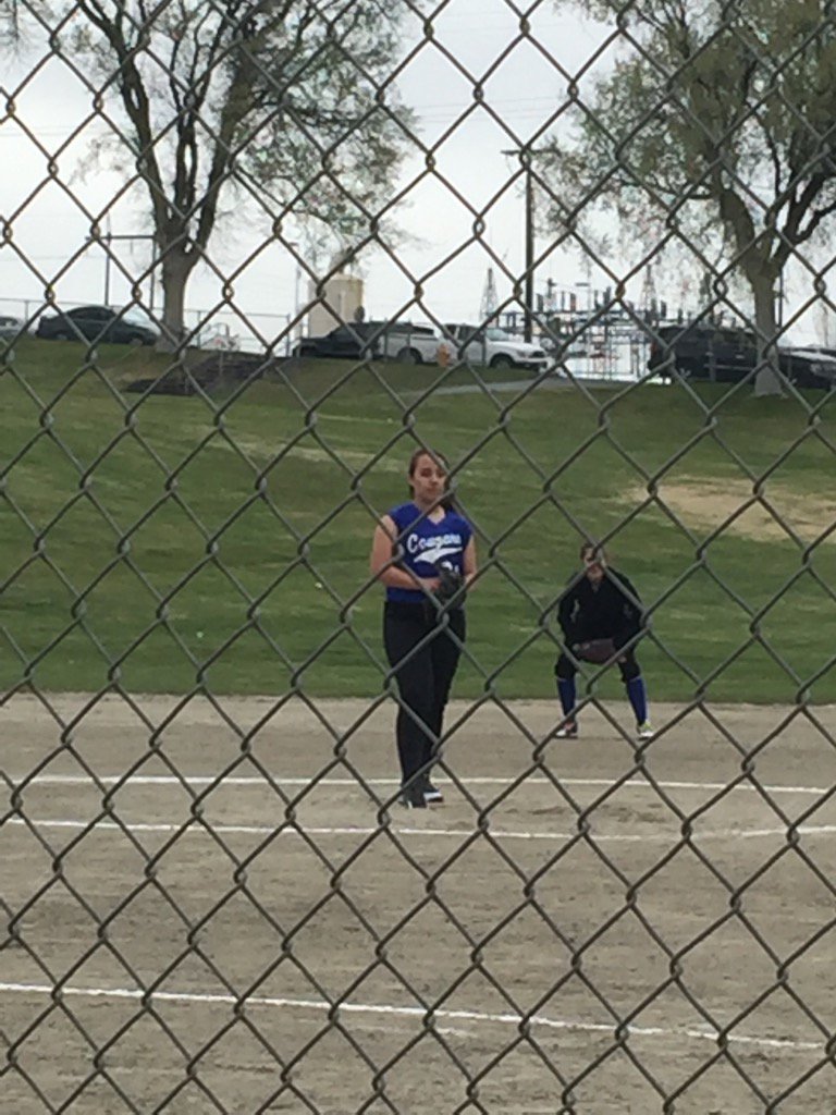 adrian_ochoa4's tweet photo. Words can't express how proud I am right now of my daughter! Never thought I'd see the day...and she is pitching! https://t.co/0t5A3xNZdb