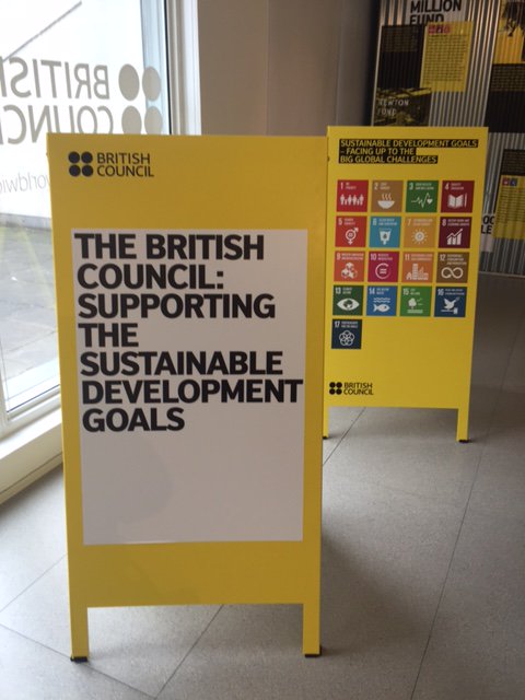 TheGlobalGoals's tweet photo. #GlobalGoals spotted in the lobby of the British Council. What are YOU doing to tell everyone about the Goals? https://t.co/A8yQCdFs7p