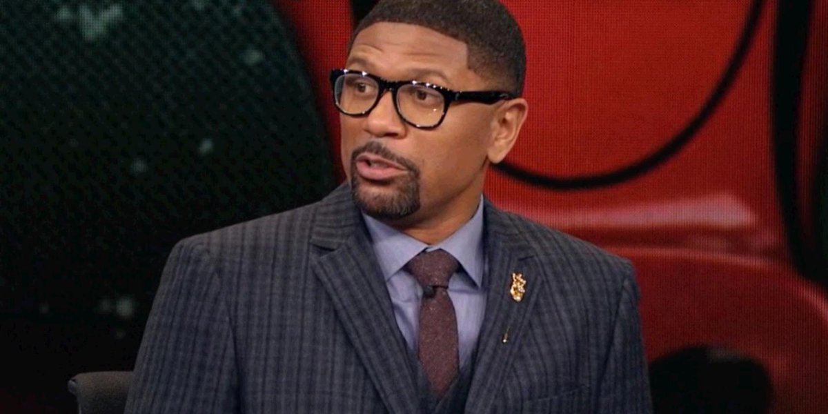 "Knowledge is knowing a tomato is a fruit.  Wisdom is not putting it in a fruit salad."
<a href="/JalenRose/">Jalen Rose</a>