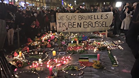 La Belgique émerge du cauchemar et amorce un deuil national de trois jours bit.ly/1Pshqey