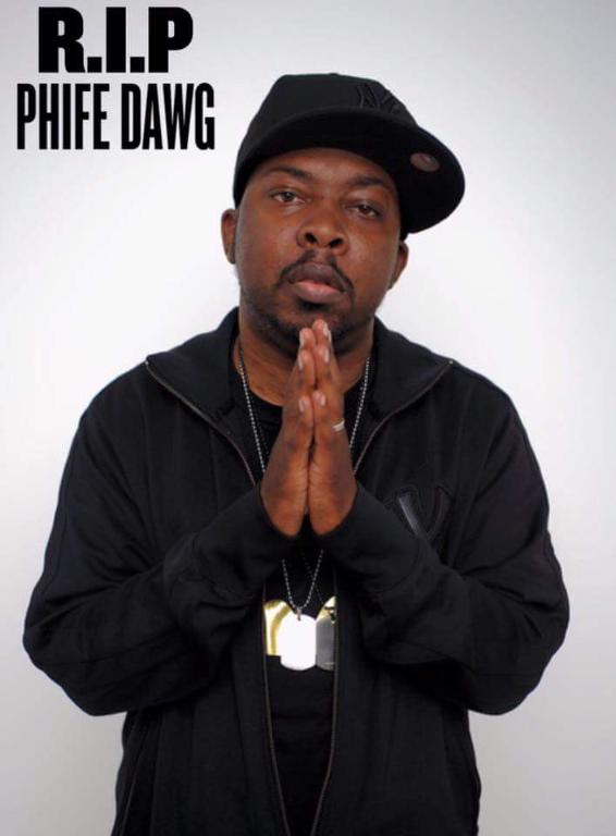 Probemagazine77's tweet photo. R.I.P Phife Dawg https://t.co/pFeJMUsevH