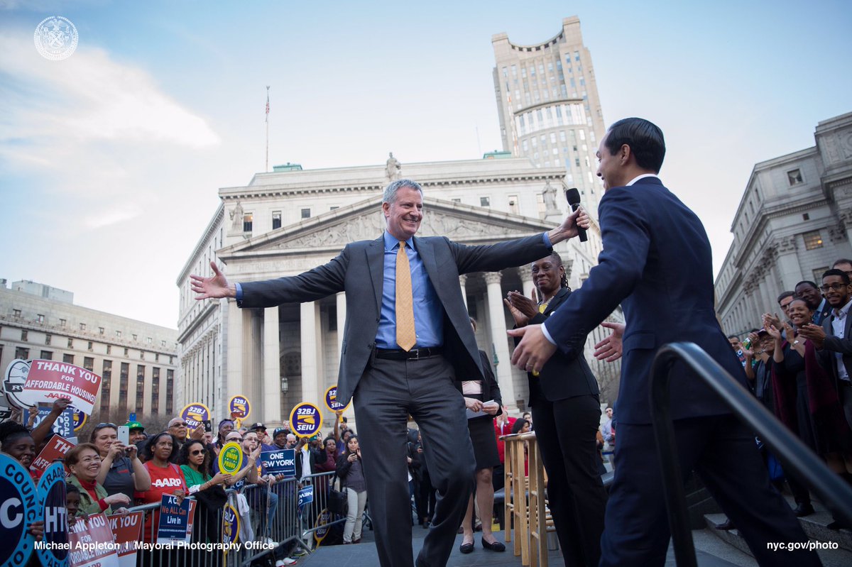 affordable_nyc's tweet photo. Mayor @BilldeBlasio, First Lady @Chirlane and HUD @SecretaryCastro celebrate NYC housing reform. #affordablenyc https://t.co/AYTLUXVUim