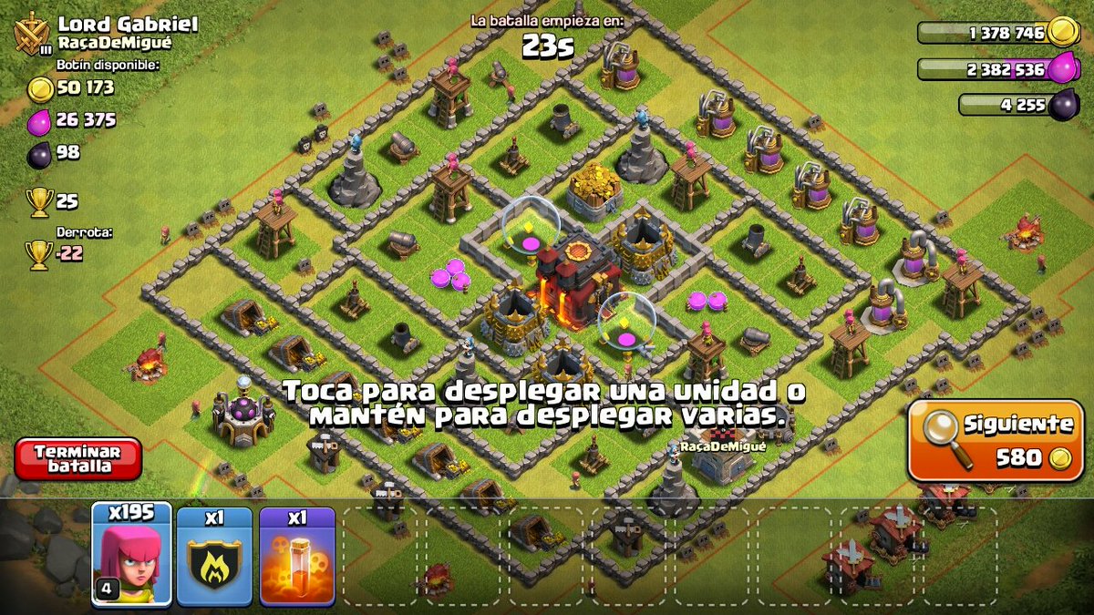 andres27gc's tweet photo. Necesito la opinion de un experto @byViruZz 😂😂 https://t.co/FOy4mOFFI6