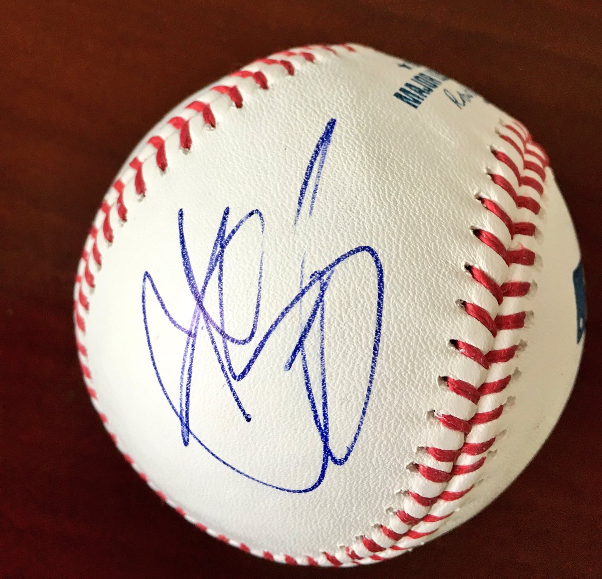 Orioles's tweet photo. RETWEET to win this baseball signed by Grammy-nominated duo &amp; loyal #Orioles fans, @LOCASHmusic! #Birdland https://t.co/mcCFTA95JK