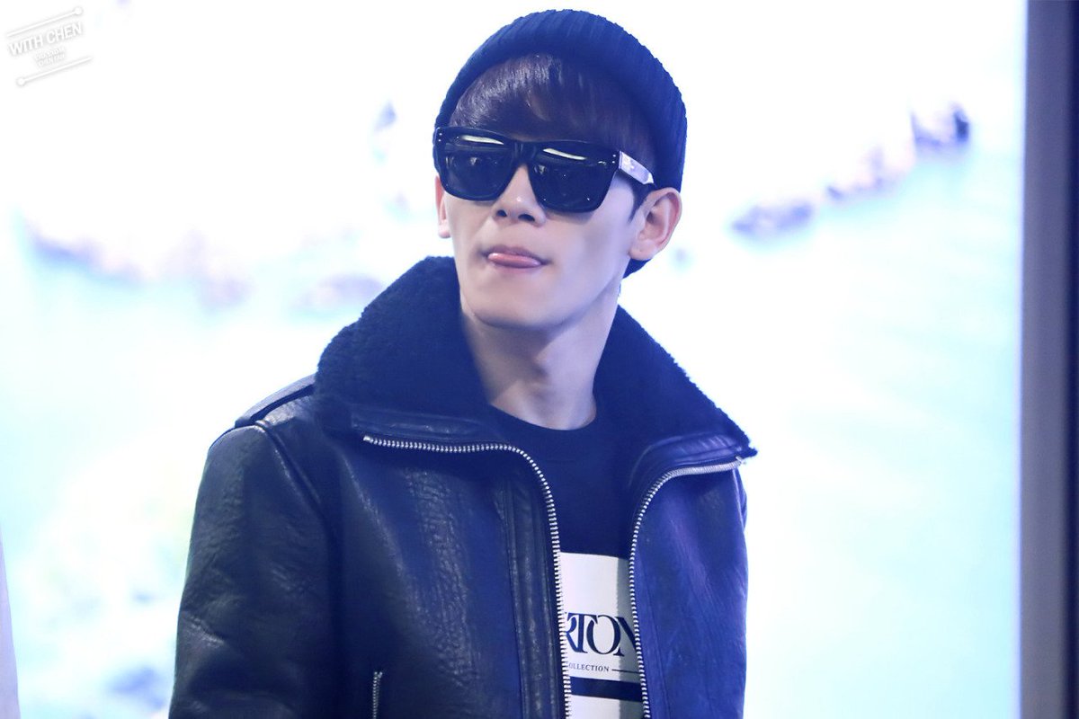 JongdaeStyle's tweet photo. #Chen #종대 #김종대 #첸 #Jongdae #陈 #金鐘大 #จงแด #เฉิน #チェン #엑소 #EXO https://t.co/1axg6lnq44