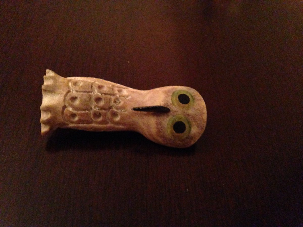 BhenyHearing's tweet photo. A gift from Sandra SSC from #pond inlet. Learning about Deaf and Hard of Hearing education at York U. #bheny https://t.co/1TpYJn35NV