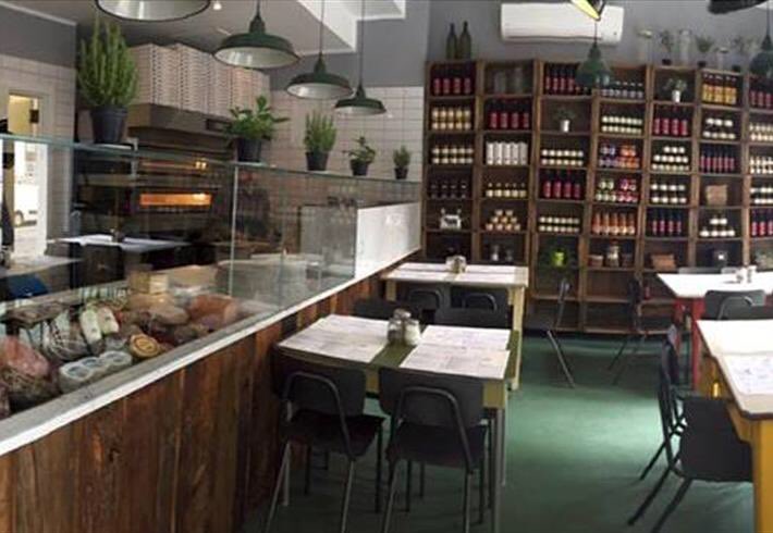 stefanianeirots's tweet photo. @Topit #torino #pizza al kamut o al carbone vegetale o integrale! Strepitoso in via Gian Battista Tiepilo 6 https://t.co/DegNPN84oD