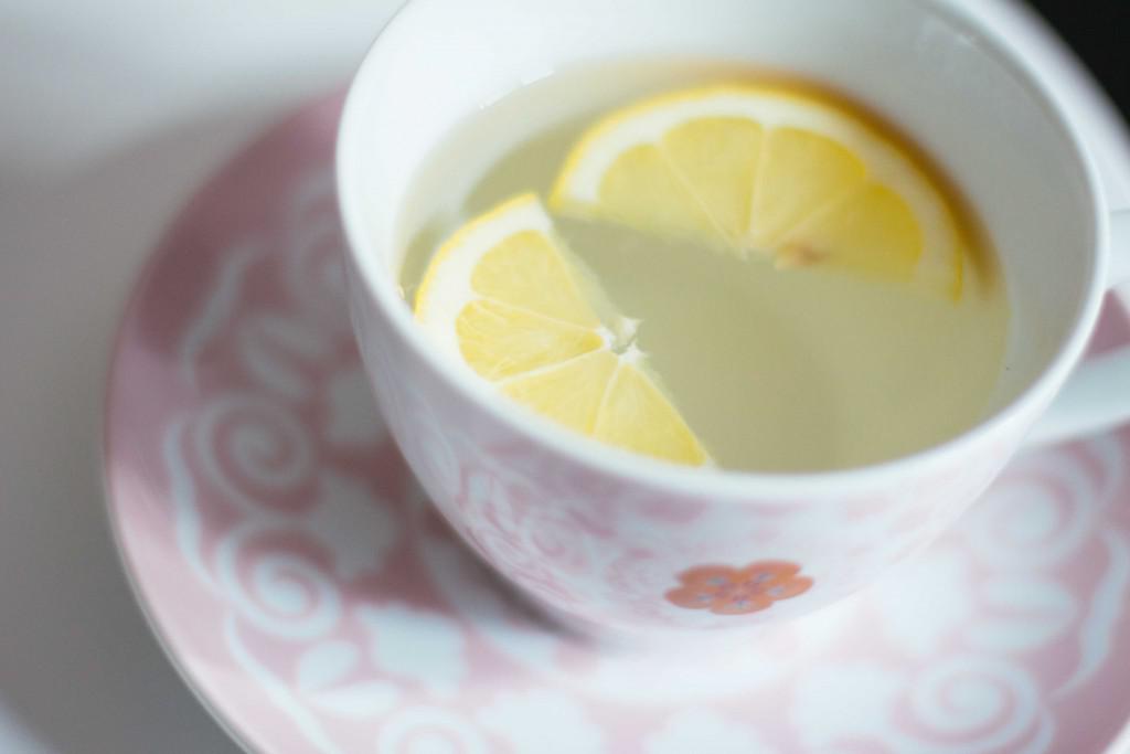 JeSuisFrancais3's tweet photo. Citron : Voici ce qui arrivera si vous buvez de l’eau chaude citronnée pendant un an.
https://t.co/UIgz8pOtGf https://t.co/BnDKELixrN