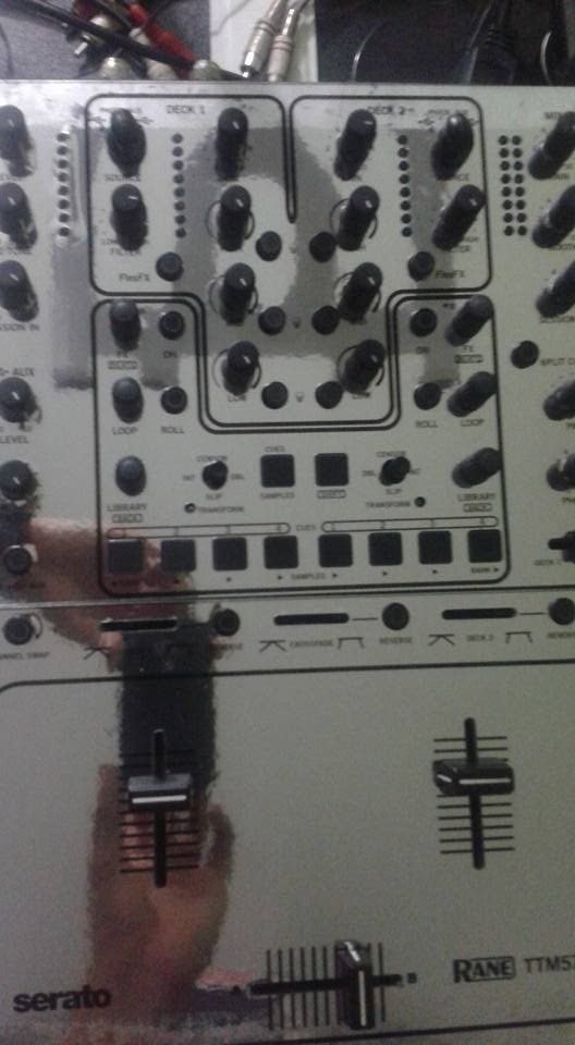 djdekperu's tweet photo. MY @RaneDJ  TTM57 MK2 CHROME SILVER CUSTOM <3 https://t.co/t4UsyHKllk