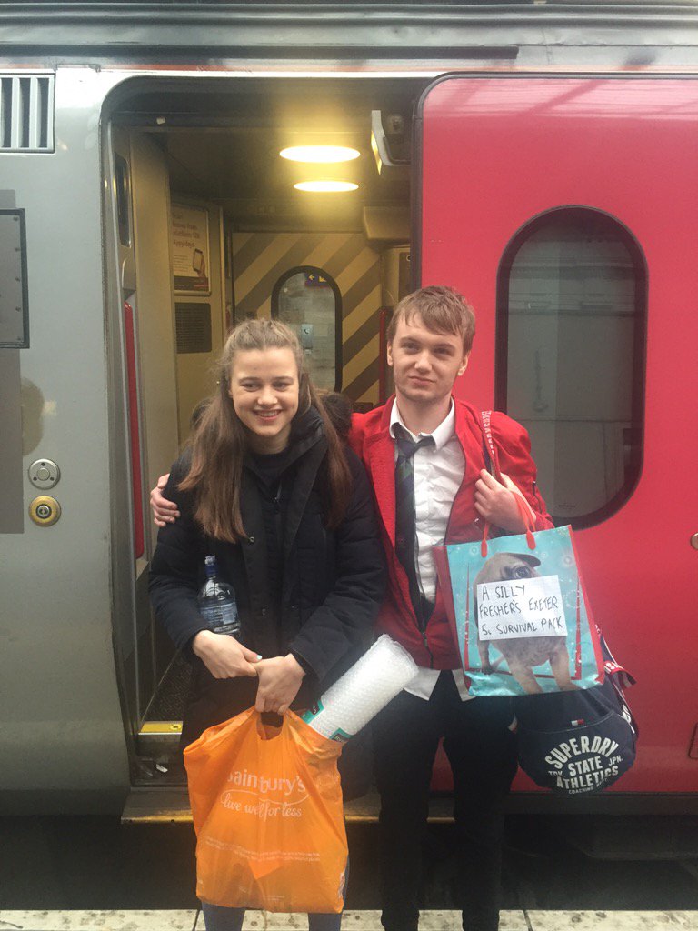 eumhc's tweet photo. Two very unhappy fresh... Tough luck. #exeter5s @EUWHC @ExeterUniHC https://t.co/bAfGjYr4bf