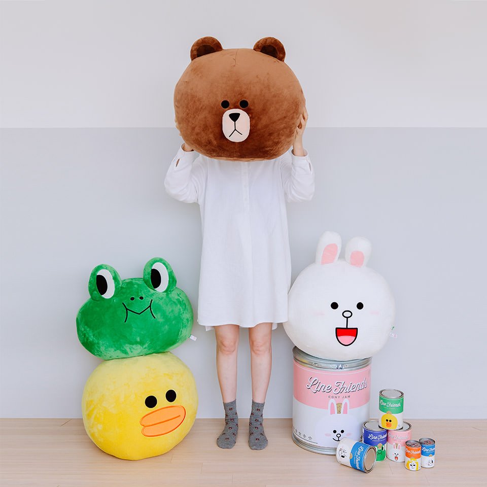 韓国情報アカウント クッション編 日本でも人気のline Friendsのキャラクター商品 それぞれの 大きいキャラクタークッション 韓国 Line Linefriends ラインフレンズ 韓国好きな人rt T Co Osm6l7lnv4