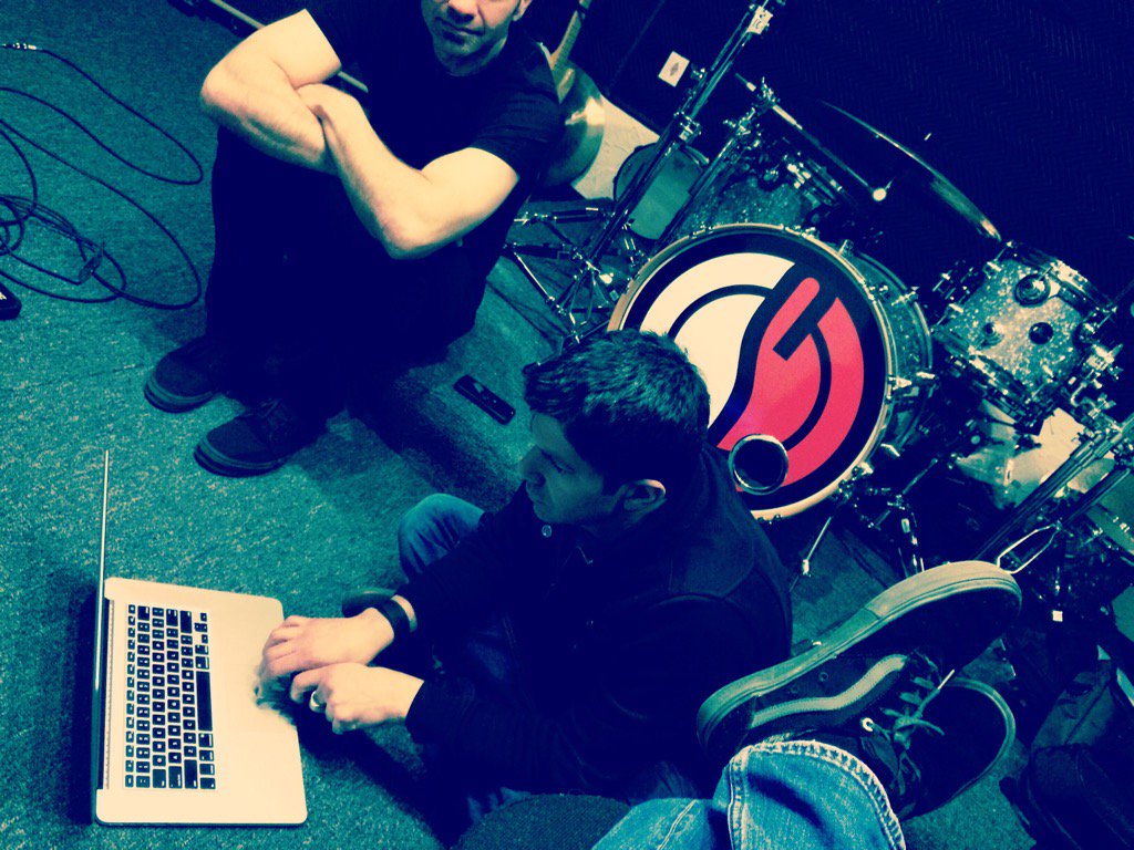 Singlecast's tweet photo. Pre-ProPractice. #practice #newep #newtunes #singlecastmusic #singlecast https://t.co/xYxwEiUEKA