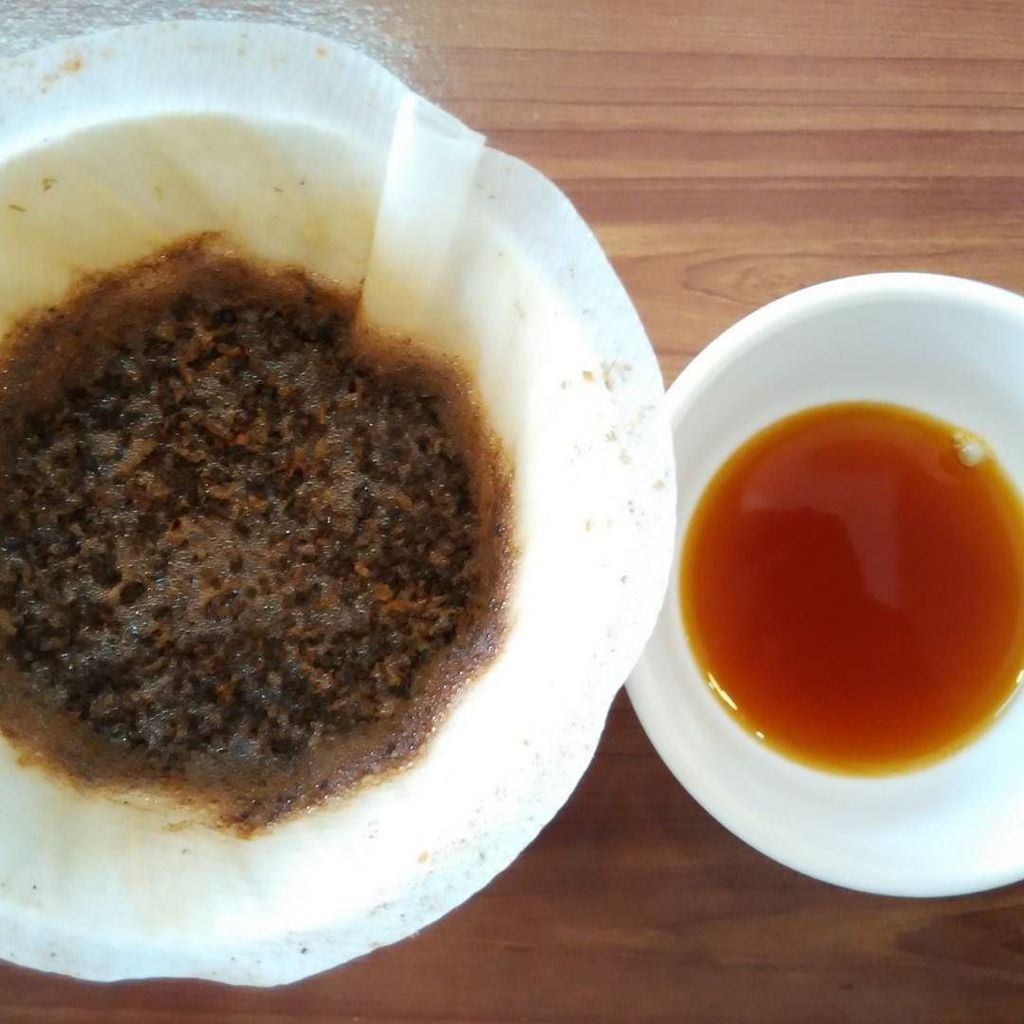 amstirdam's tweet image. Kopi dari Ciwidey untuk pagi ini #kopijawabarat #kopiindonesia #supportlocalroasters #roas… ift.tt/1SiEEs0