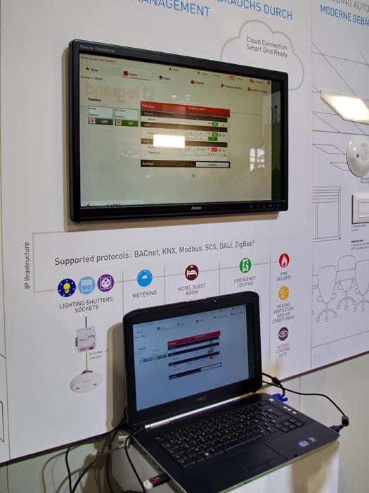Futur_Domotique's tweet photo. @Legrand #MyHome #Interopérabilité ds #Domotique av #DriverManager: #KNX #Zigbee #Hue #LifX #AllSeen Alliance #Weave https://t.co/dYkn6qR1hc