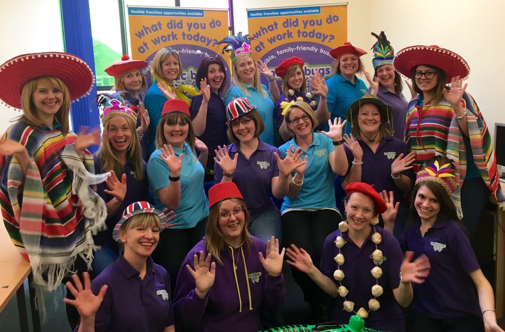 MusicBugsKelly's tweet photo. When Music Bugs met up in Derby!  #singathon #aroundtheworld #fun #crazy #lovetheseladies #musicbugs #tommys https://t.co/L2pMYZe0qq