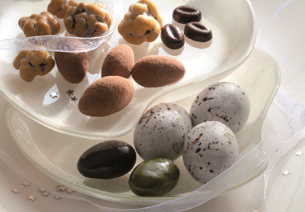 3AHotels's tweet photo. Toutes les douceurs de la vie à Nice – Sweetness and pleasure in Nice https://t.co/Nj1EOubadK https://t.co/FK5MhVZtx7