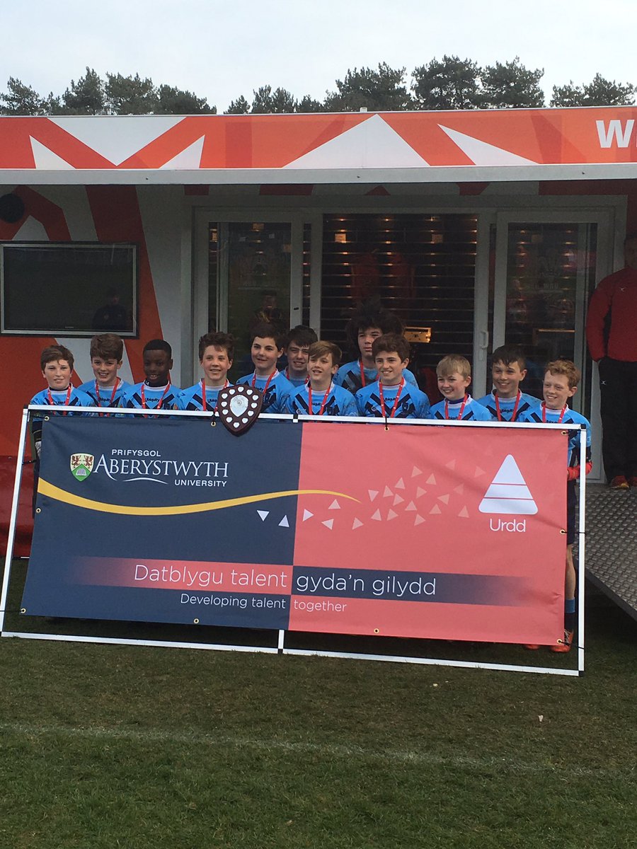 Da iawn @RygbiGlantaf bl 8
👏🏻👏🏻👏🏻🏉🏆 #urdd7s