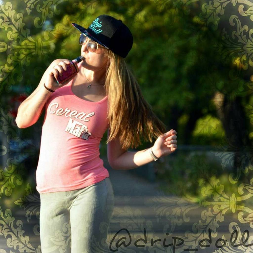 CerealMafia's tweet photo. Repost @drip_doll
・・・
Feels like the weekend! #friday 😙💨👌 Enjoying some delicious @cerealmafia and soaking up the s… https://t.co/NUqUIQML7b
