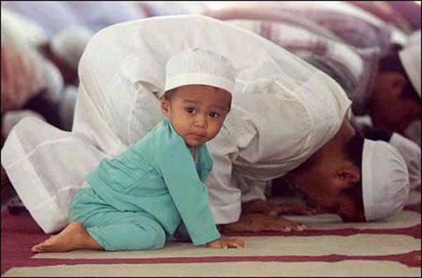 Propagate_Islam's tweet photo. Imparting Early Childhood Education Program In Muslim Kids https://t.co/FkJe6QBsLU https://t.co/JxXj4HCppp