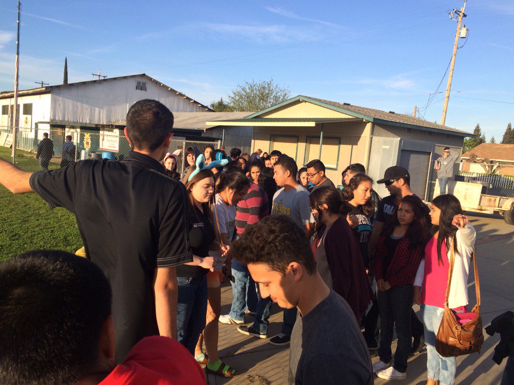 _msgalan's tweet photo. Easter Egg Hunt Success with @LGHSFFA members for our March Chapter meeting! 🐣🐰 https://t.co/qs4IYVNAfc