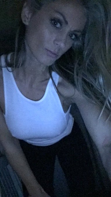 1111 #fullmoon https://t.co/7TI39QnaVH<a href="/tag/fullmoon"class="tags">#fullmoon</a>