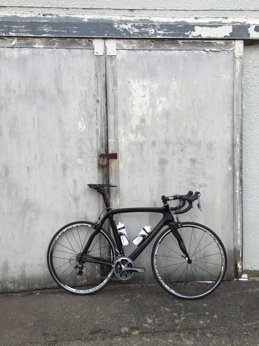 In Swindon we have a great range of outlet models, one of our favourites is this Dura Ace equipped dogma 2