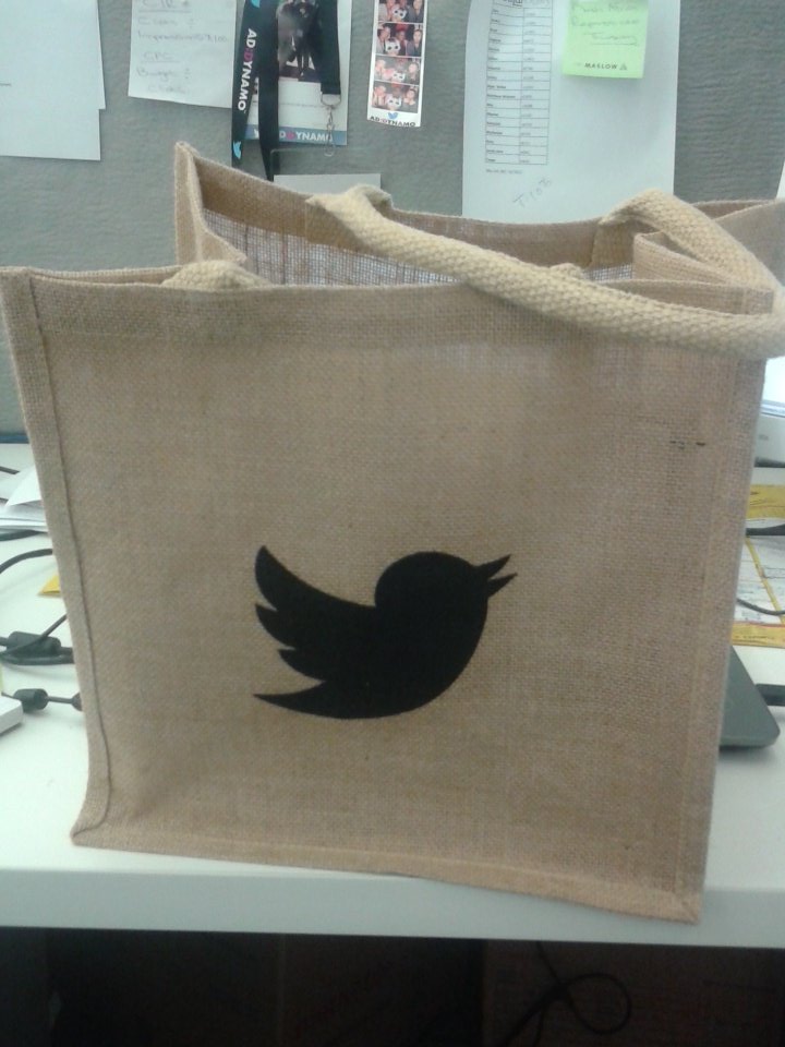 gsuckling77's tweet photo. Fancy finding this on my desk, so stoked! Thanks @mattybann https://t.co/yHOxnA5Oqn