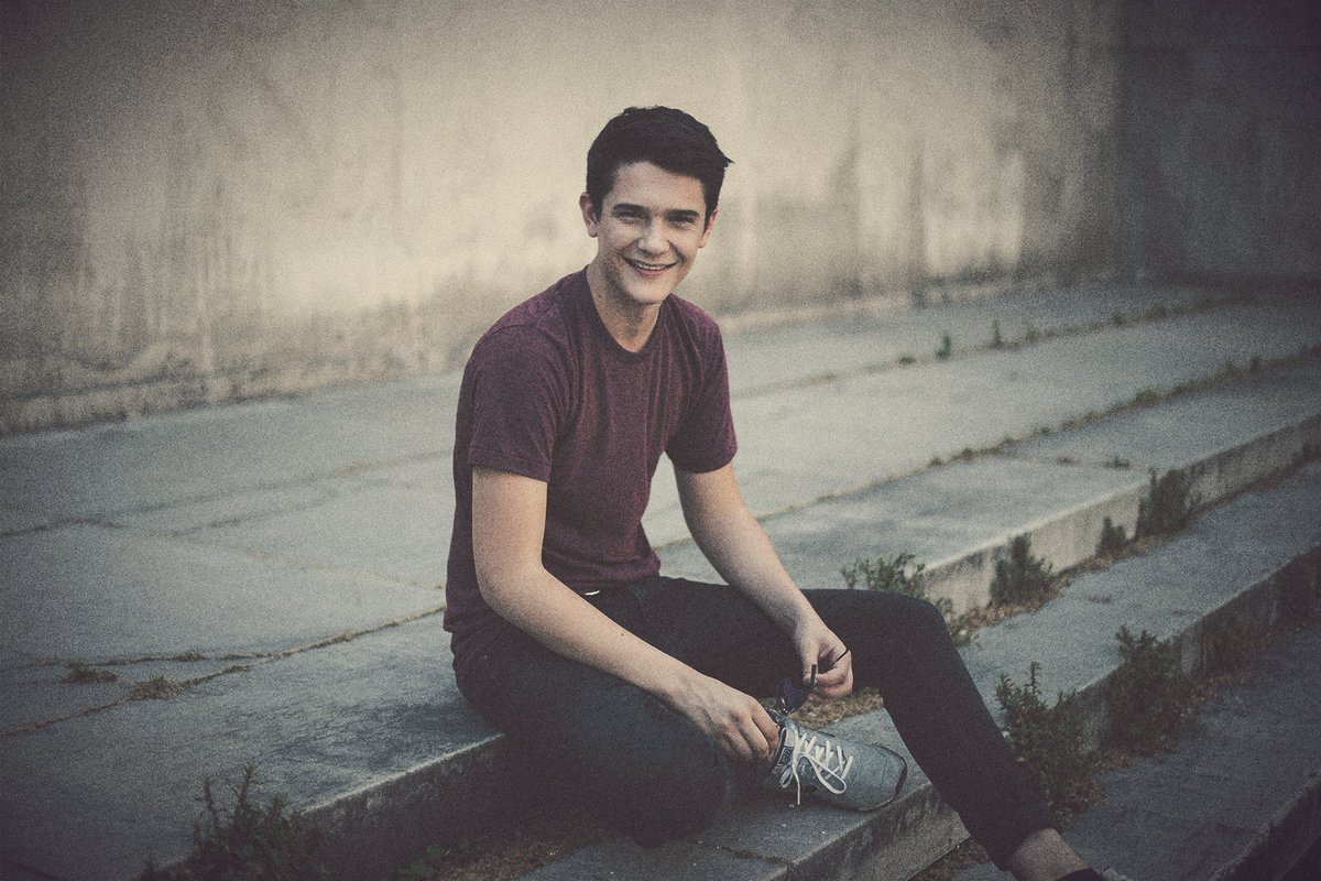 LabelBarclay's tweet image. Ce soir @LPJofficiel va danser sur #ThisGirl, le premier single officiel de @KungsMusic !