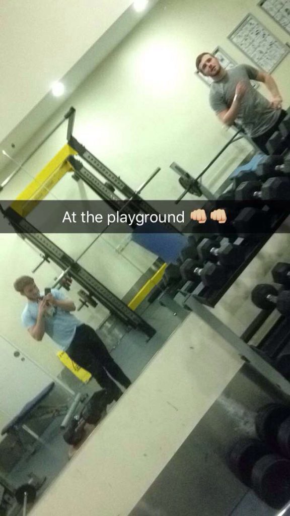 AaronHoran3's tweet photo. Always my favorite time of day 👌🏼 #gym #personaltrainer #gymlife #fitness #shoulders #workout https://t.co/K4xQzeUNH3