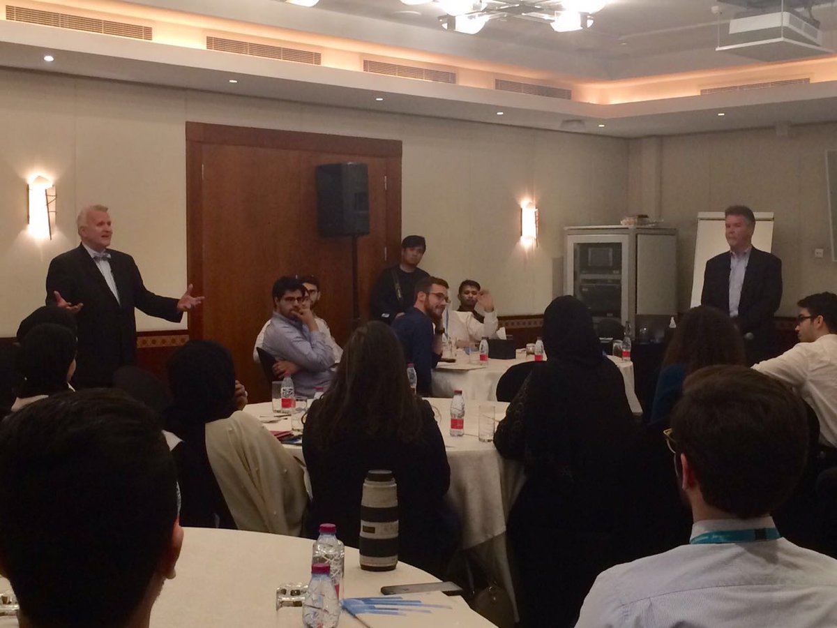 WISHQatar's tweet photo. Dr.Tim & @dmayer33 conducting a friendly discussion with #DohaPS participants to learn local healthcare culture. https://t.co/tIlY5I21Ho