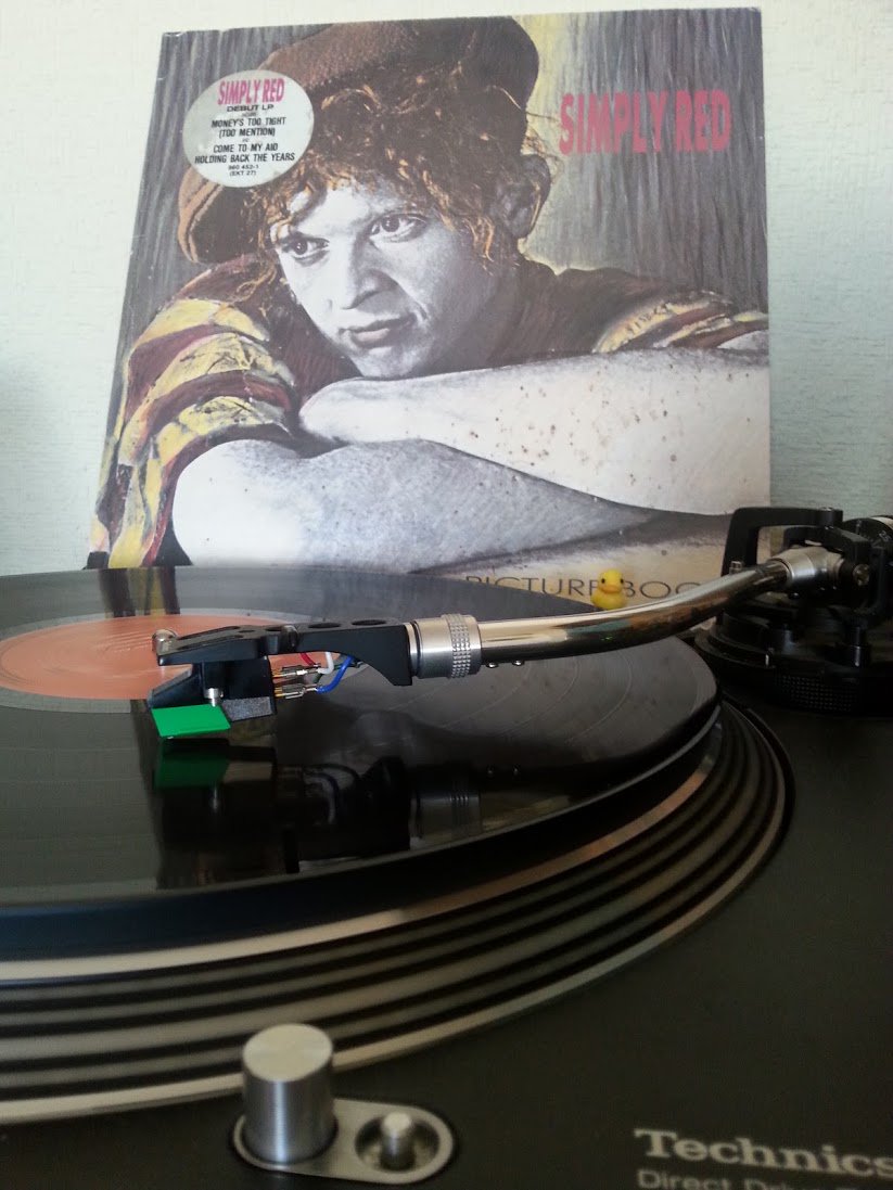 feramoca's tweet photo. Hoy es el día de @SimplyRedHQ https://t.co/Iw2IpYSTKq https://t.co/to7raw07Ck