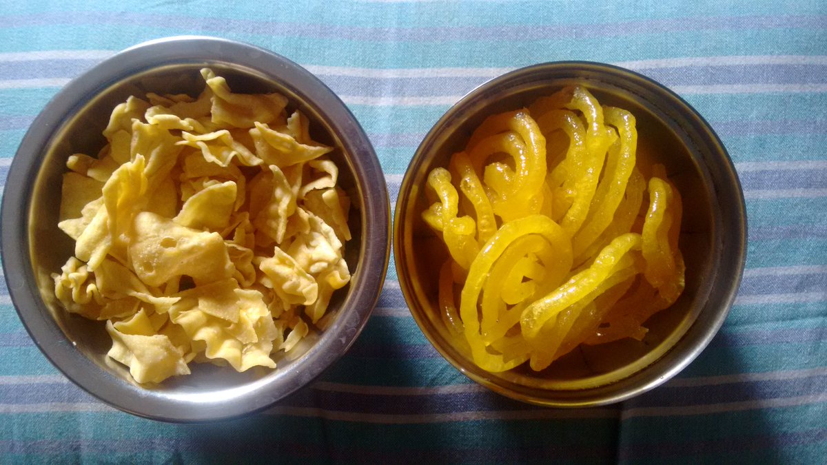 yesteethatsme's tweet photo. Can a Holi ever be complete without some #Jalebi and #Faafda ?
NB: #Bhaang conspicuously missing from the pic :D https://t.co/JGCDj2QfjD