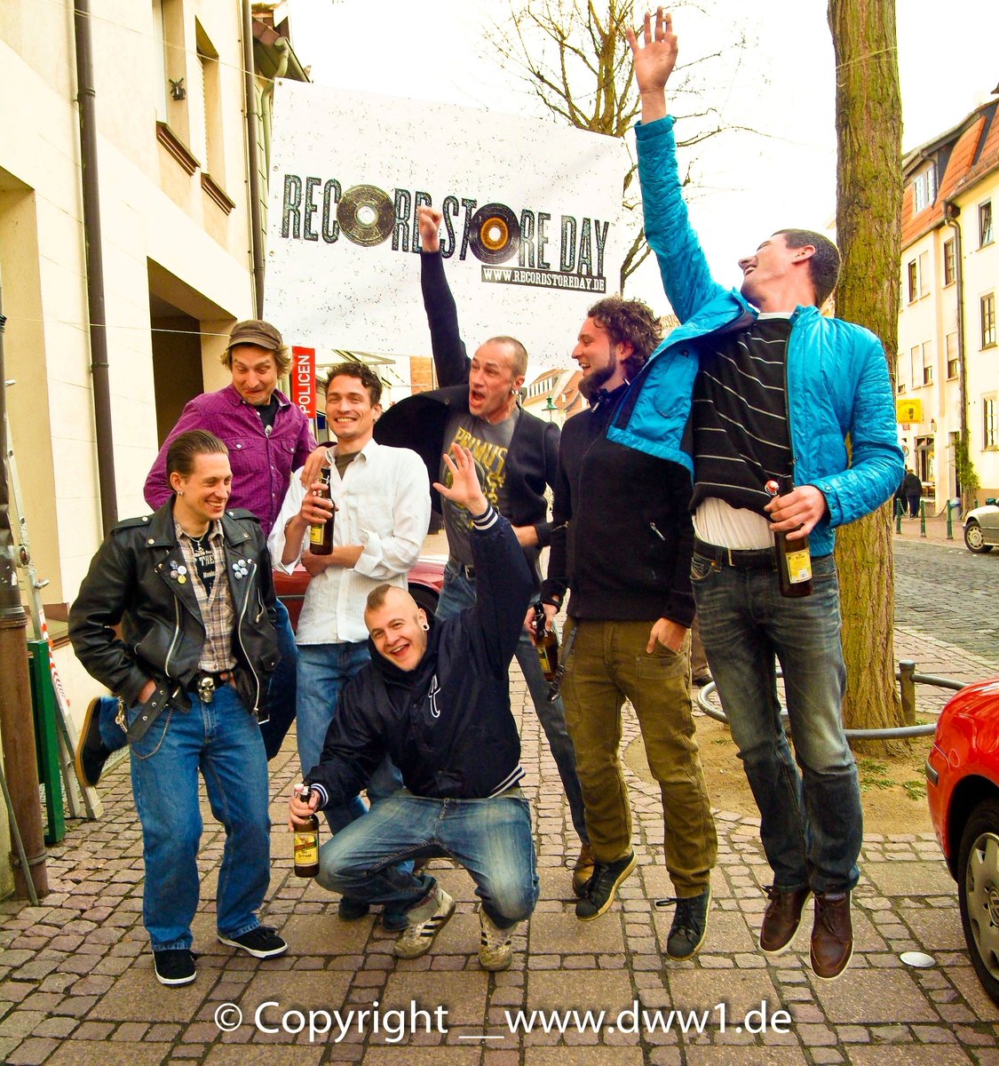 RSD_Germany's tweet photo. #MarleenRecords in Fulda wünscht sich zum RSD eine 7" auf der sich NoMeansNo und Veda Hille gegenseitig covern! https://t.co/G4Qm5xGrR4