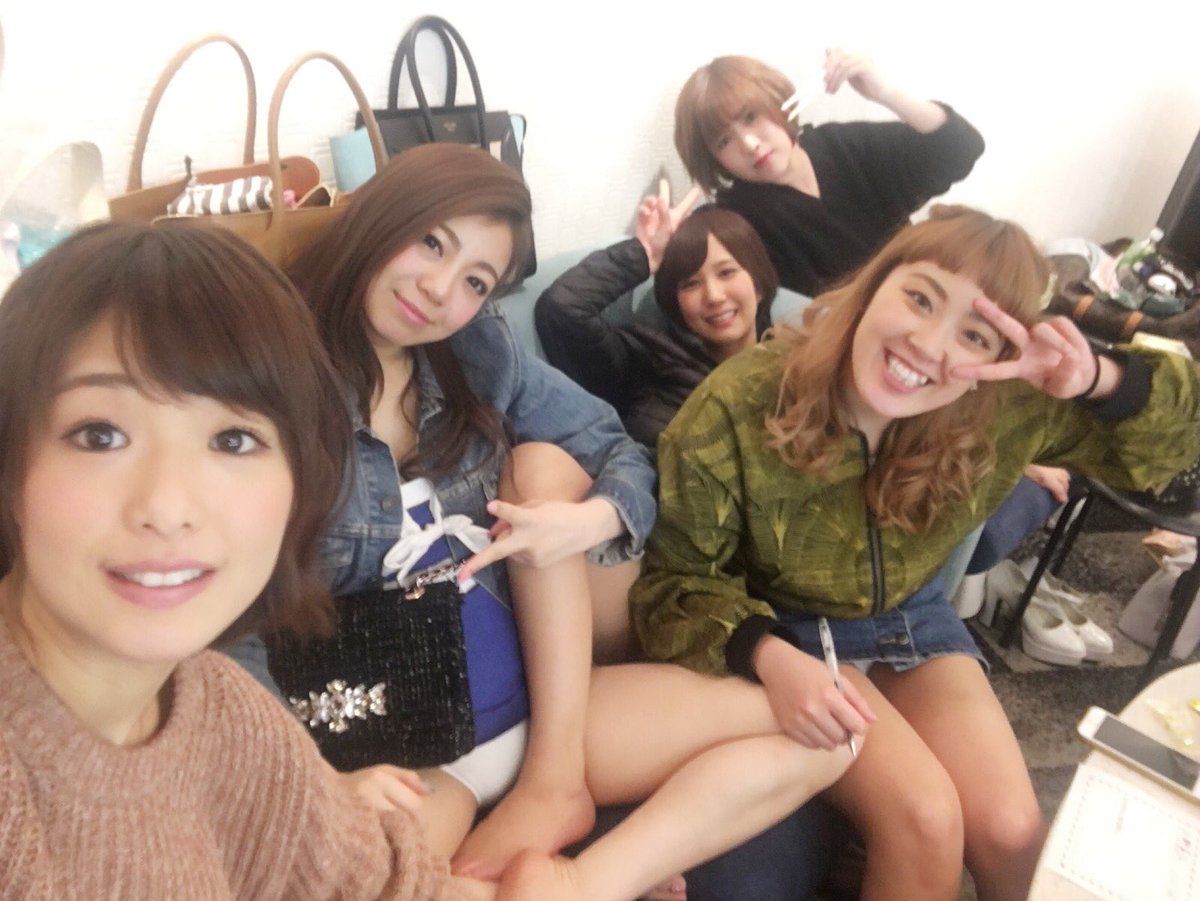 3_ebisu's tweet photo. 1人ずつ増えてくスタイル https://t.co/j25e5Jdnn5