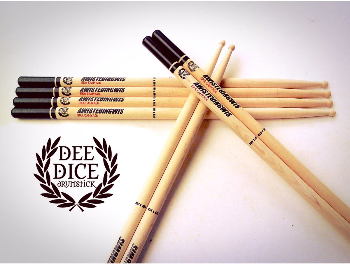 dee_drumstick's tweet photo. "The Best pairs from the Best custom maker :Dee Dice Drumsticks"BBM 56BC9664 / WHATSAPP +6287852012344 @drumseller https://t.co/h66OUeXlfK