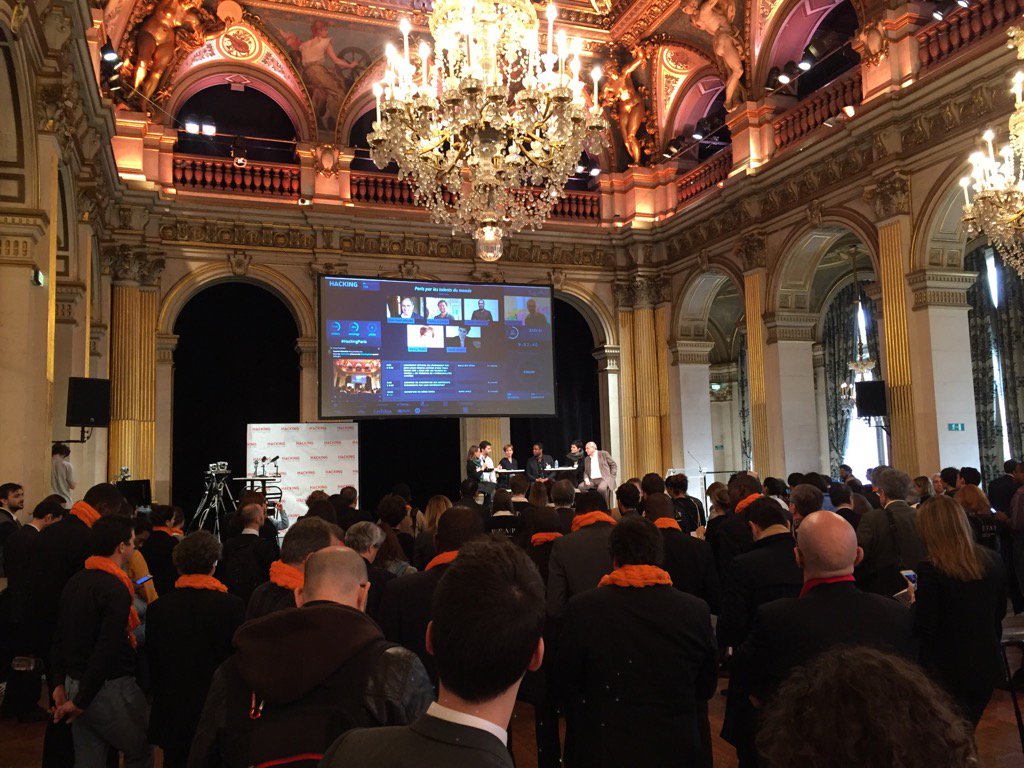 Propulseurs's tweet photo. Au #hackingparis pour @zeltyPOS avec les #Propulseurs https://t.co/fJPr4regyv