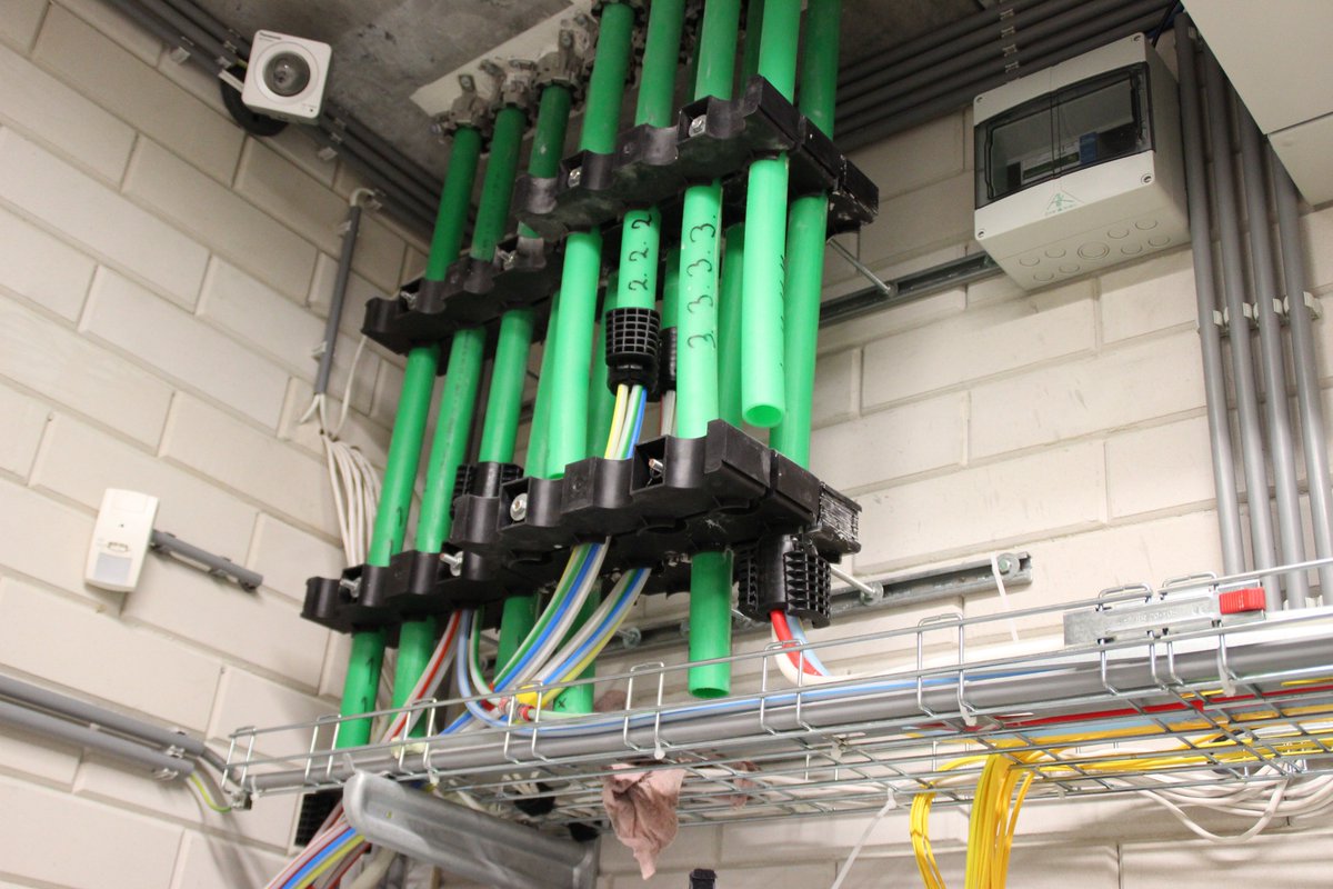 Datacenter zoekplaatje:  Hebben we contact?