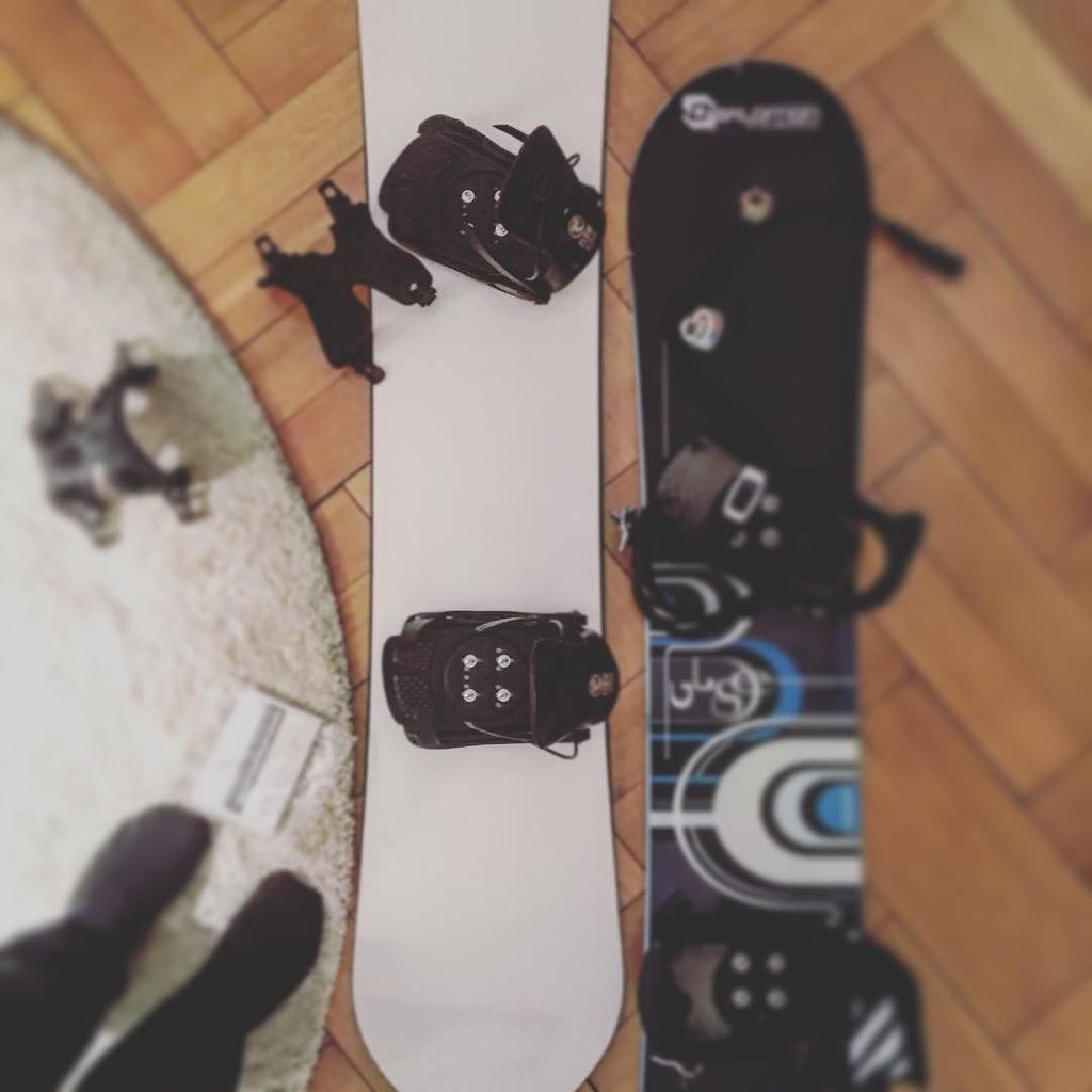 chrisszchii's tweet image. Time for my new setup to see some snow #powder #prototype #testboard #flowstepin