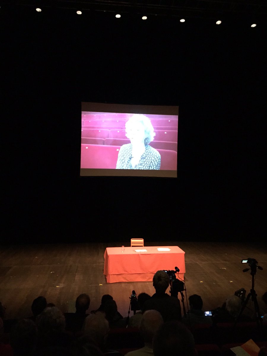 sadefryt's tweet photo. #CeuxQuiErrent de #MaellePoesy @EspaceDesArtsSN du 6 au 10 juillet #FDA16 @FestivalAvignon #BenoitXII https://t.co/Jz0VKVm9GG