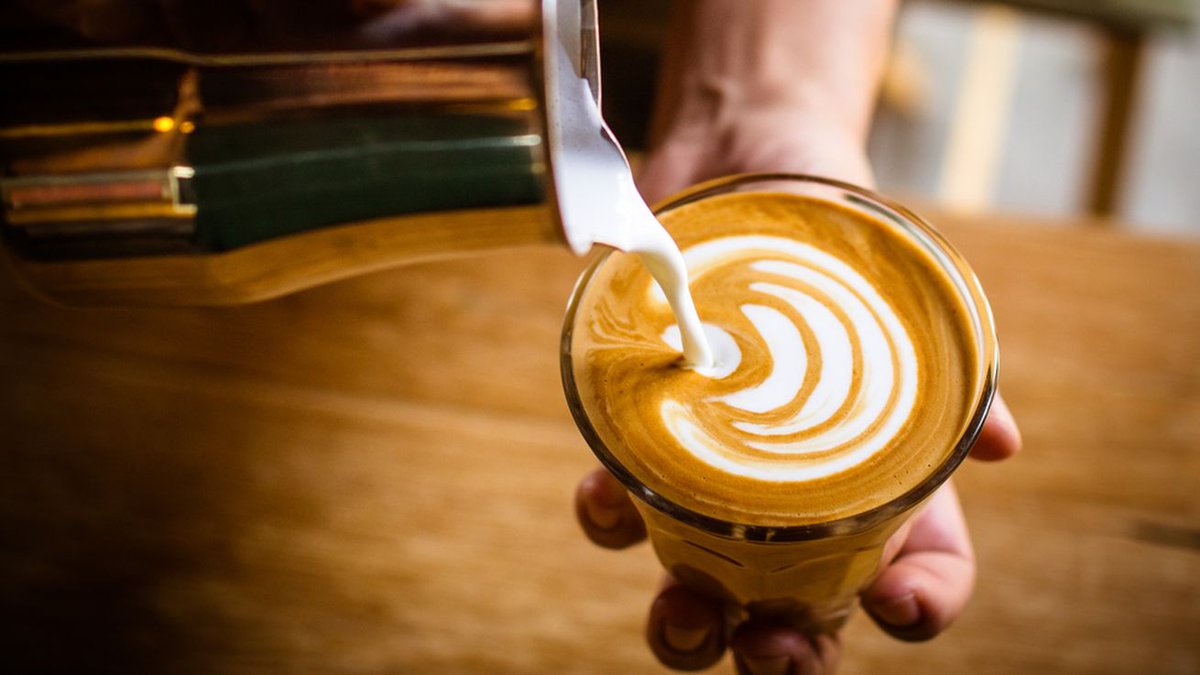 CafesRichardTH's tweet photo. An interesting read coffee lovers, https://t.co/4akynuyKJd #coffeeread #coffeefact https://t.co/RStC22ORnX
